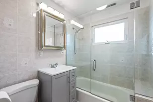 8224 N Oleander Ave, Niles, IL 60714 - Photo 36