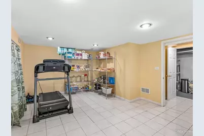 8224 N Oleander Avenue, Niles, IL 60714 - Photo 38