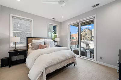 2220 N Seeley Avenue #2, Chicago, IL 60647 - Photo 14