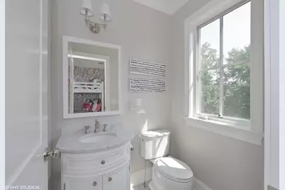 4138 N Paulina Street, Chicago, IL 60613 - Photo 8