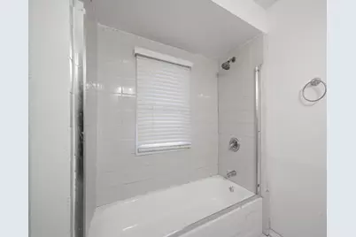 125 N 22nd Avenue, Melrose Park, IL 60160 - Photo 12