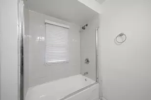 125 N 22nd Ave, Melrose Park, IL 60160 - Photo 12