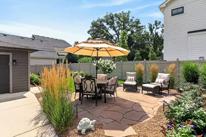 4933 Middaugh Avenue, Downers Grove, IL 60515 - Photo 10