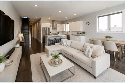 2018 S Loomis Street #3, Chicago, IL 60608 - Photo 2