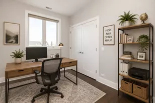 2018 S Loomis St, Chicago, IL 60608 - Photo 8