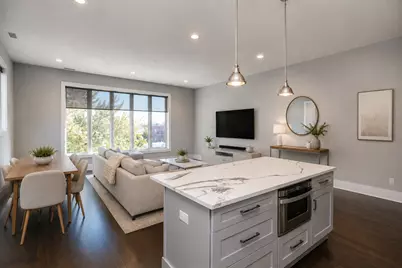 2018 S Loomis Street #3, Chicago, IL 60608 - Photo 4