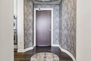 1335 S Prairie Ave, Chicago, IL 60605 - Photo 2