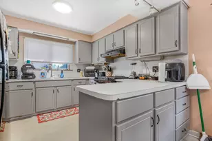 3509 Cuyler Ave, Berwyn, IL 60402 - Photo 12