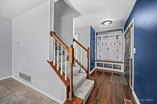 2711 Old Oak Dr, McHenry, IL 60050 - Photo 10