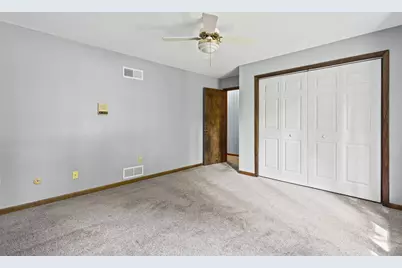 2417 Mayfair Drive, Joliet, IL 60433 - Photo 22
