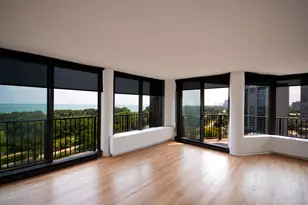 4170 N Marine Dr, Chicago, IL 60613 - Photo 4