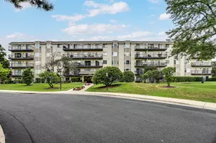 8640 Waukegan Rd, Morton Grove, IL 60053 - Photo 2
