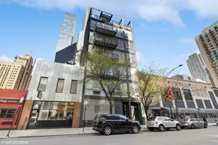 747 N Clark St, Chicago, IL 60654 - Photo 1
