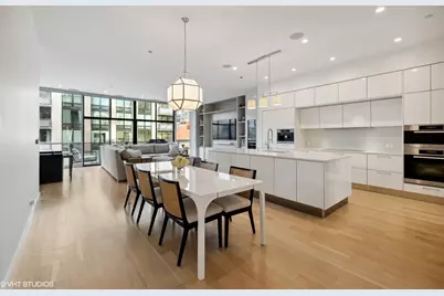 747 N Clark Street #401, Chicago, IL 60654 - Photo 2