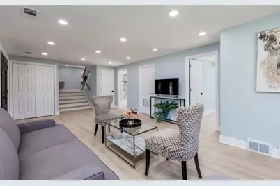 7600 Lowell Avenue, Skokie, IL 60076 - Photo 24