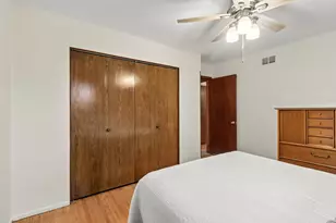 1706 N Aspen Dr, Mount Prospect, IL 60056 - Photo 24