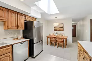 1706 N Aspen Dr, Mount Prospect, IL 60056 - Photo 12