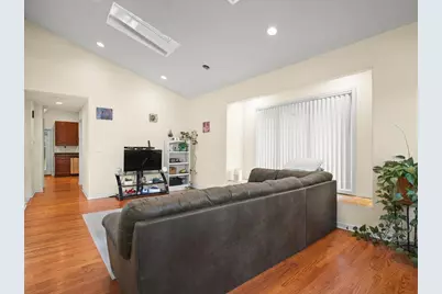 12590 W Hart Street, Beach Park, IL 60087 - Photo 2