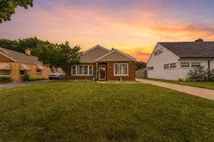 8729 S California St, Evergreen Park, IL 60805 - Photo 1