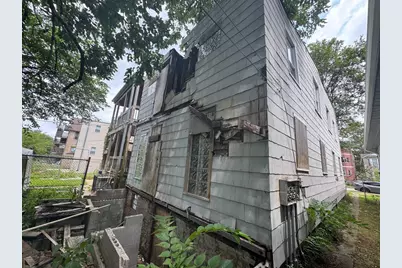 11940 S Wallace Street, Chicago, IL 60628 - Photo 6