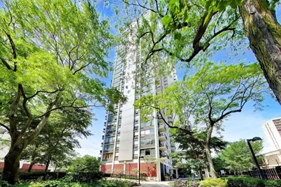 1460 N Sandburg Terrace #1412A, Chicago, IL 60610 - Photo 1