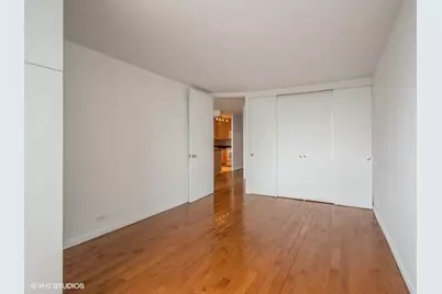 720 W Gordon Terrace #18E, Chicago, IL 60613 - Photo 6