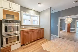 7754 S Saginaw Ave, Chicago, IL 60649 - Photo 4