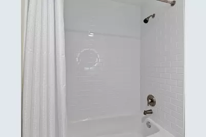 453 Raintree Drive #5g, Glen Ellyn, IL 60137 - Photo 22
