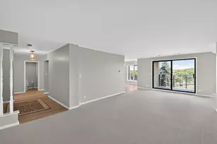 453 Raintree Dr, Glen Ellyn, IL 60137 - Photo 14