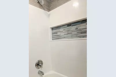 2230 W Augusta Boulevard #G, Chicago, IL 60622 - Photo 6