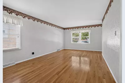 1204 Searle Drive, Normal, IL 61761 - Photo 6