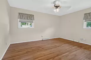 1204 Searle Dr, Normal, IL 61761 - Photo 20
