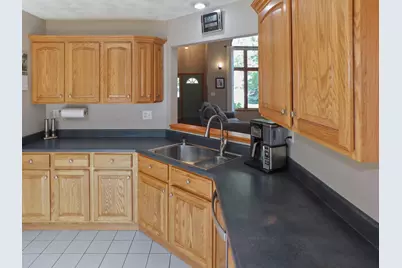 6707 Queenanns Way, South Beloit, IL 61080 - Photo 22