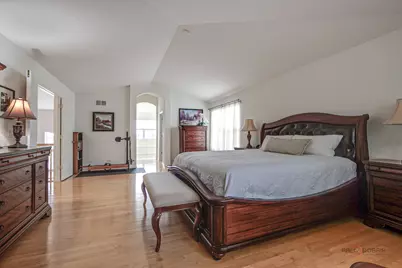 39 Amber Court, Lindenhurst, IL 60046 - Photo 22