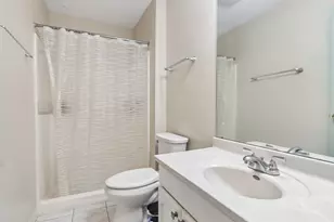720 Weidner Rd, Buffalo Grove, IL 60089 - Photo 20