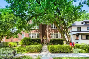 433 S East Ave, Oak Park, IL 60302 - Photo 1