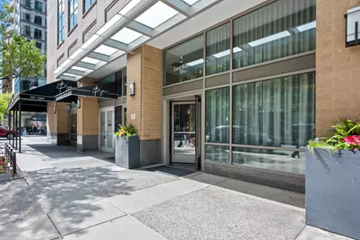 2 E Erie Street #3014, Chicago, IL 60611 - Photo 2