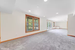 970 Ponderosa Ln, Hoffman Estates, IL 60010 - Photo 18