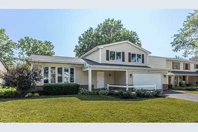 650 Newport Avenue, Westmont, IL 60559 - Photo 1