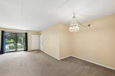5401 Chateau Drive #4, Rolling Meadows, IL 60008 - Photo 6