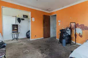 5039 W Gladys Ave, Chicago, IL 60644 - Photo 18