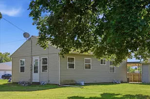 312 Hill St, Mount Morris, IL 61054 - Photo 16