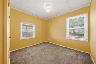 312 Hill St, Mount Morris, IL 61054 - Photo 10