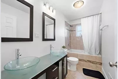 8053 W 88th Street, Hickory Hills, IL 60457 - Photo 18