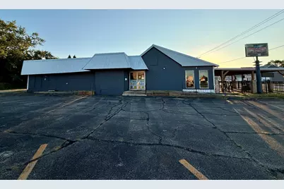616 W Van Buren Street, Clifton, IL 61727 - Photo 4