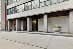 1540 N State Pkwy, Chicago, IL 60610 - Photo 2