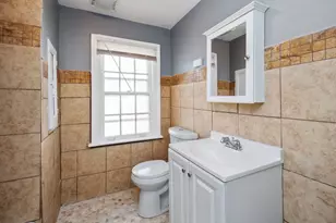 12532 S Throop St, Calumet Park, IL 60827 - Photo 6