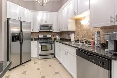 1344 McDowell Avenue #204, Naperville, IL 60563 - Photo 4