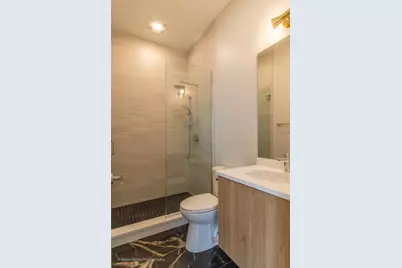 6749 S Langley Avenue #B, Chicago, IL 60637 - Photo 8