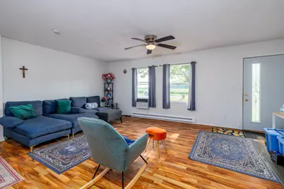 403 N 1st Street, Sheldon, IL 60966 - Photo 2